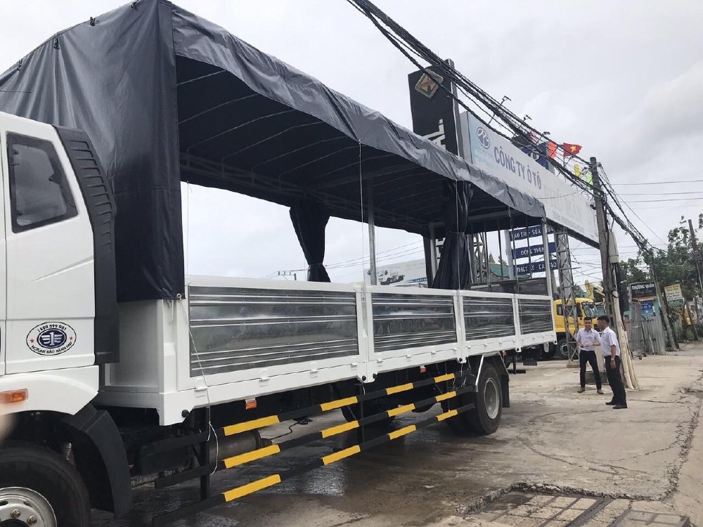 Xe tải thùng dài 10m, xe tải faw 7t25 thùng dài 10m độc quyền tại miền Nam.