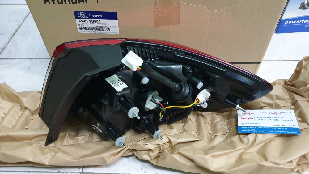 924012B500/ 924012B520   ĐÈN HẬU NGOÀI HYUNDAI SANTAFE