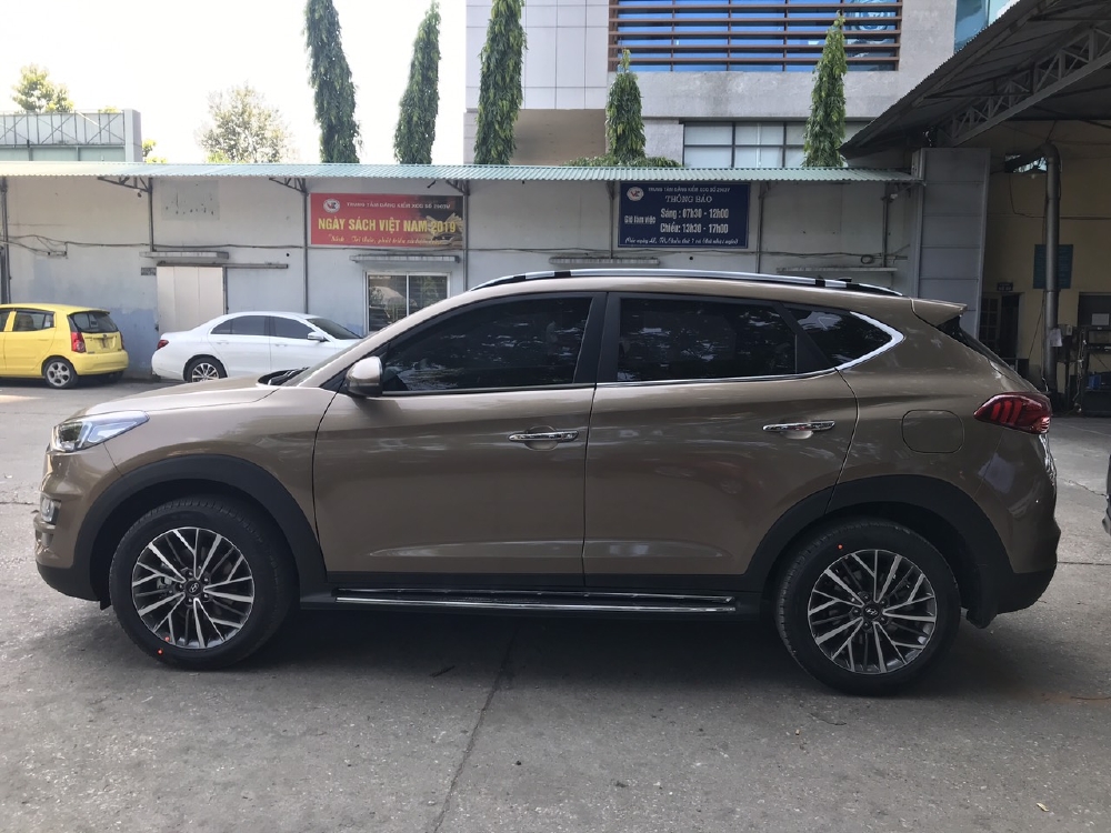 HYUNDAI TUCSON - XẢ KHO - BÁN GIÁ GỐC - Hỗ trợ trả góp 90%
