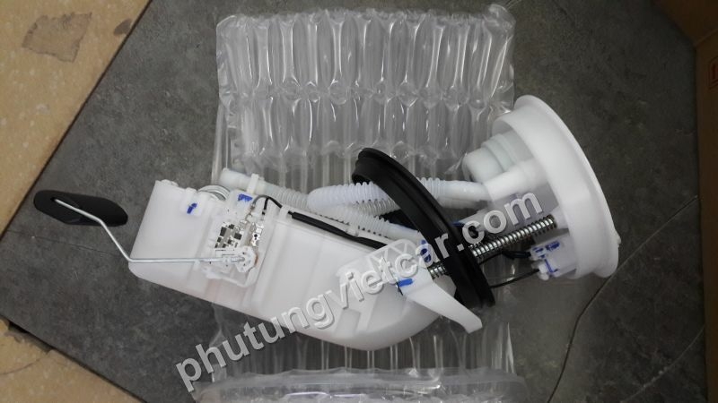 311102F000 Cụm bơm xăng CERATO