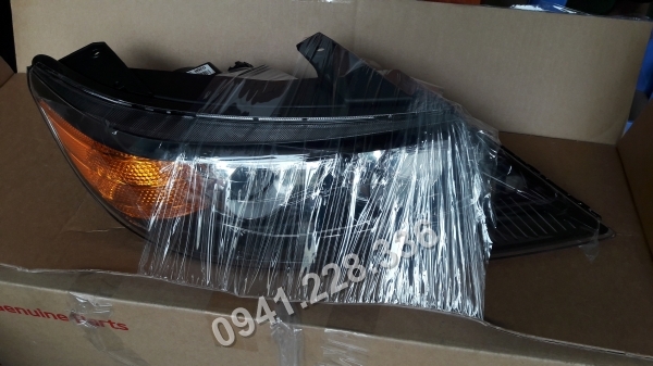921012P350/921022P350 Đèn pha Sorento