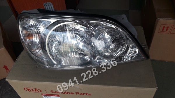 0K53B51040/ 0K53B51030 Đèn pha  Kia Carnival