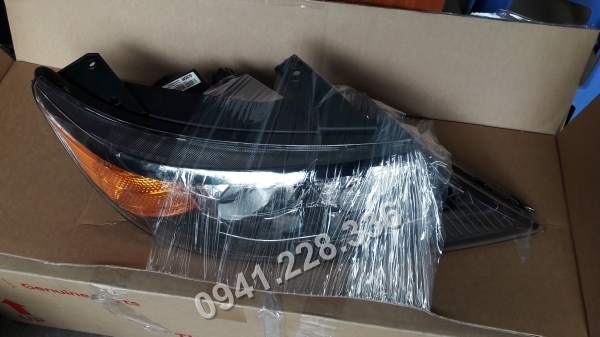 921022P350 /921012P350 ĐÈN PHA KIA SORENTO