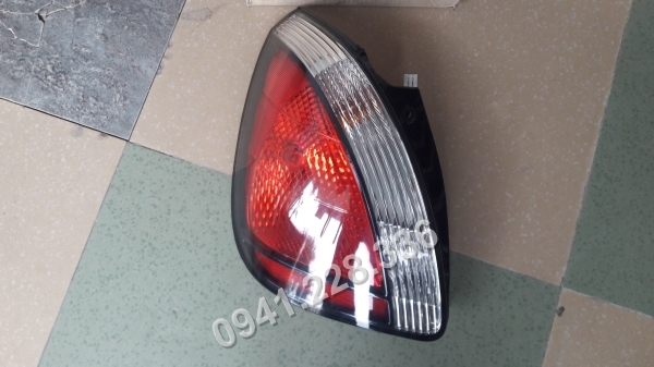 924011G210/ 924021G210 ĐÈN HẬU RIO