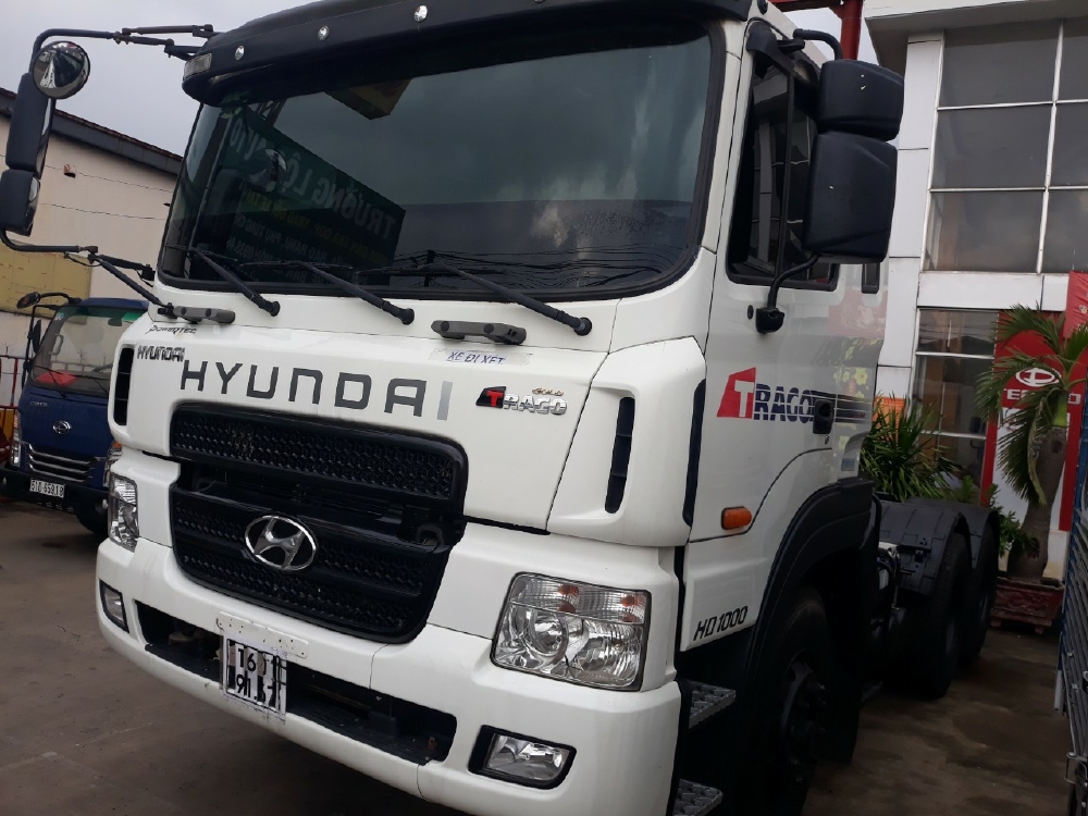 cần bán xe đầu kéo hd1000 đời 2014 đăng ký 2015 xe đẹp có trả góp tphcm .