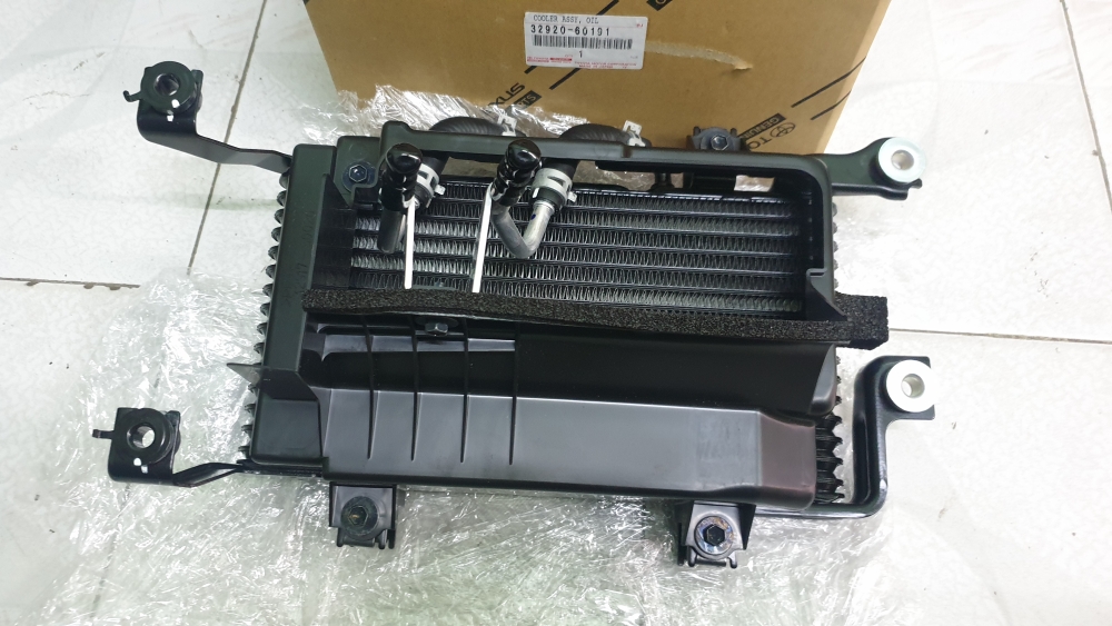 32920-60191 két làm mát dầu LEXUS RX350450H
