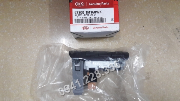 933001M160WK Công tắc đèn táp lô Kia Forte/Cerato