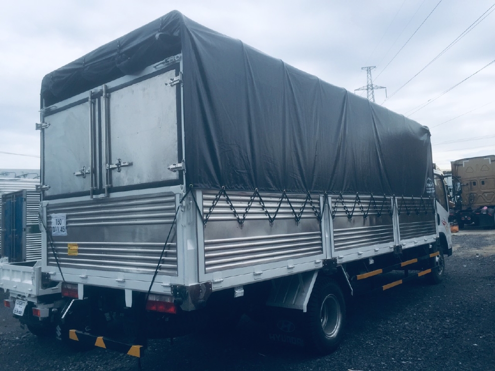 Xe tải Faw 8 tấn thùng 6.3m giao ngay trong ngày