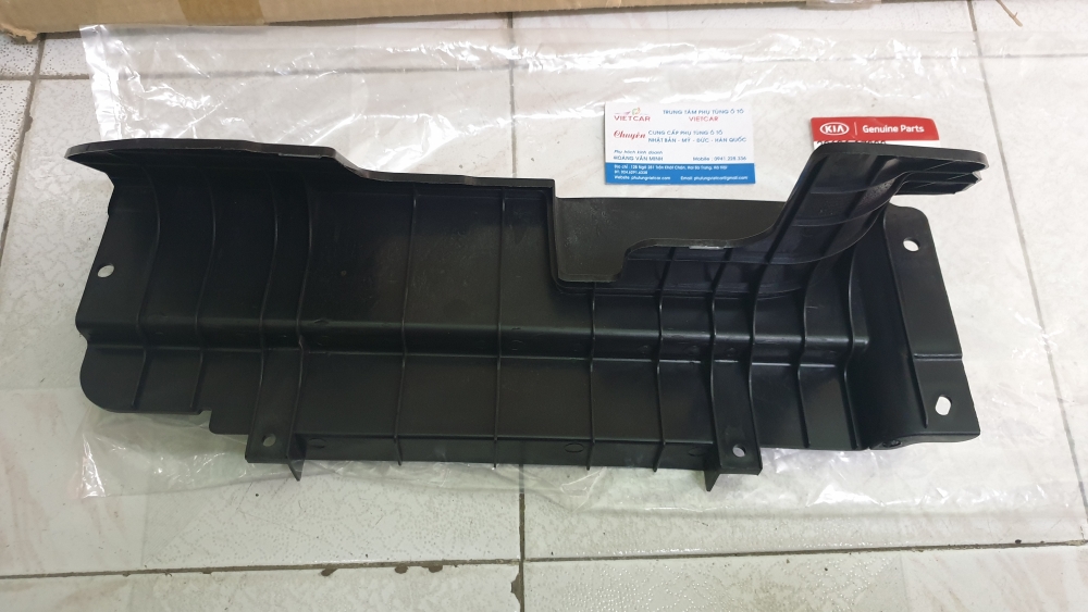 29134A7000 Tấm hướng gió két nước phải Kia K3