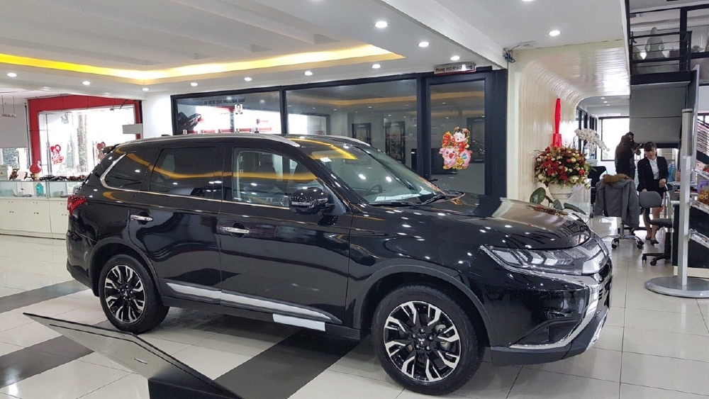 MITSUBISHI OUTLANDER 2020 TRẢ GÓP 90% GIÁ 850TR