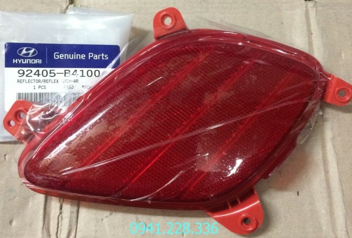 92405B4100 Đèn phản quang cản sau  Hyundai i10