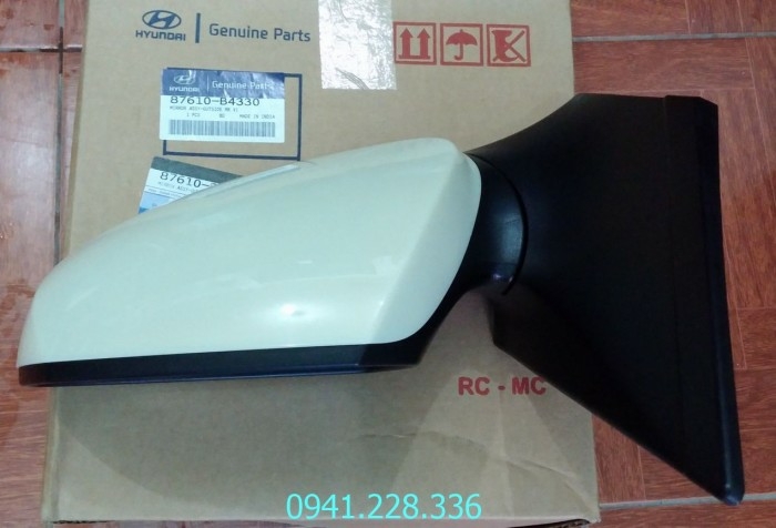 86350B4000 Mặt ca lăng Grand i10