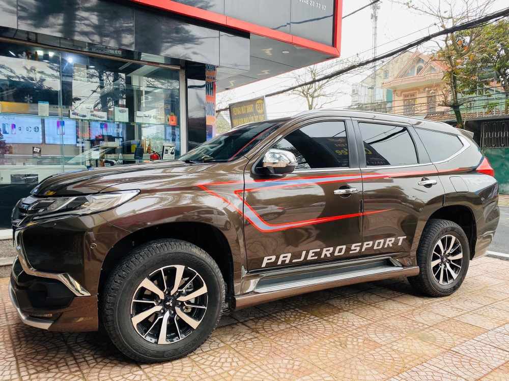 MITSUBISHI PAJERO SPORT 2019 TRẢ GÓP 90% GIÁ 880TR