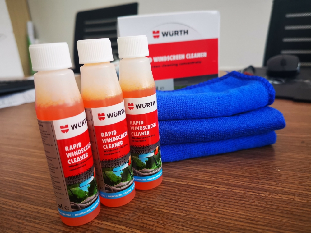 Combo 3 Chai Vệ Sinh Kính Lái Wurth Rapid Windscreen Cleaner 32ML Tặng 3 Khăn