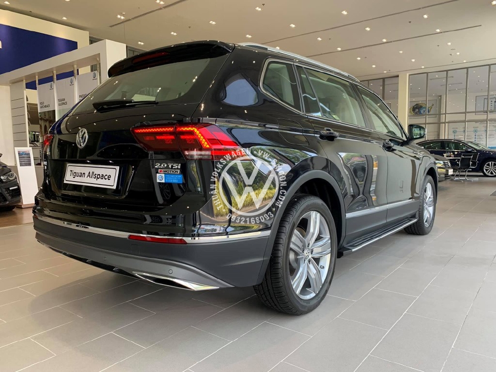 ✅Volkswagen Tiguan Luxury mới 100%, siêu khuyến mại 207tr+quà tặng khủng✅LH: Mr Thuận 0932168093 | VW-SAIGON.COM