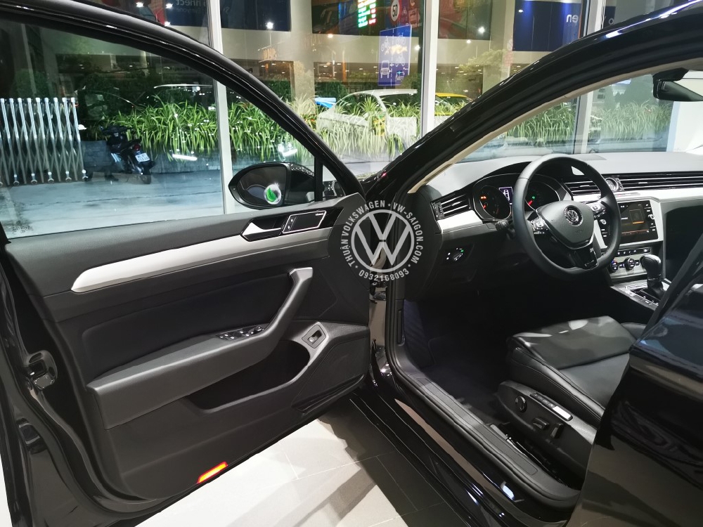 ✅Gói ưu đãi 177tr xe Passat Bluemotion,gói bảo hiểm 2 chiều (tùy xe),phụ kiện cao cấp chính hãng ✅LH: Mr Thuận 0932168093 | VW-SAIGON.COM