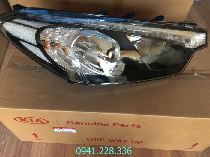 2241025100 Nắp dàn cò Kia Caren
