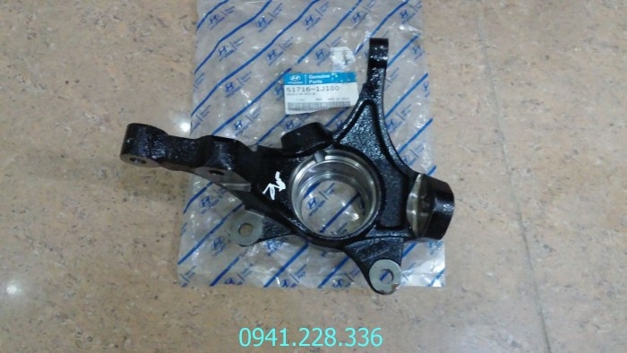 546611D001 546611D000 Giảm xóc trước phải Kia Carens/rondo