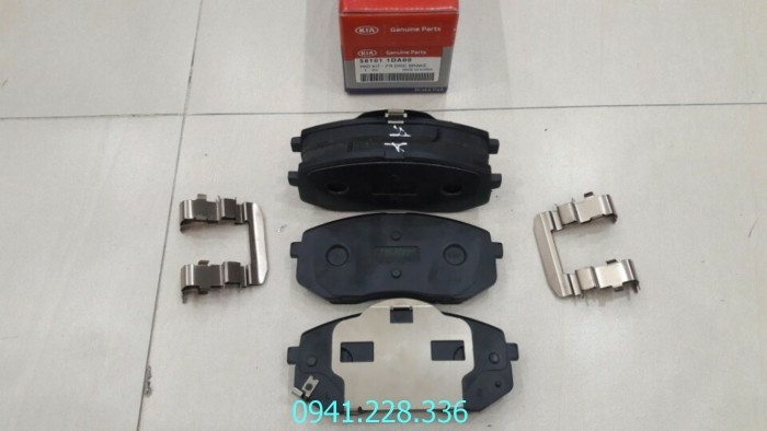 581012MA10 Má phanh (bố thắng) trước Hyundai Genesis
