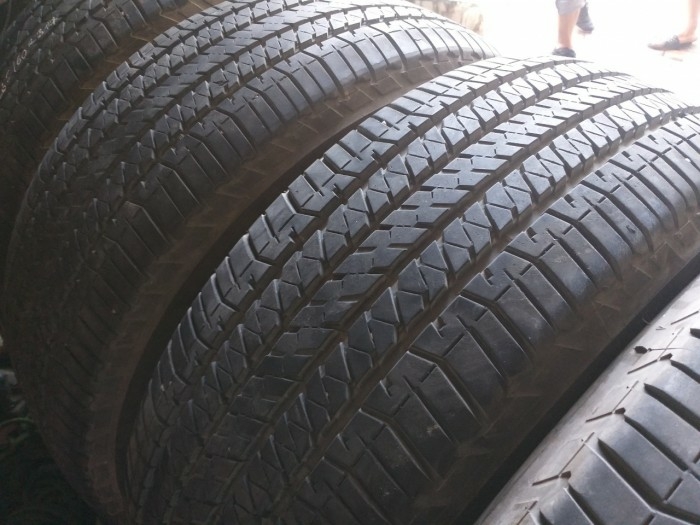 Lốp bridgestone 265/60r18 mới 90% cho xe wildtrak