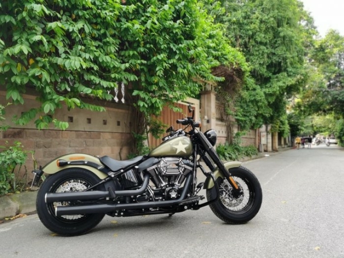 Harley Davidson Slim S Bober NEW 100%