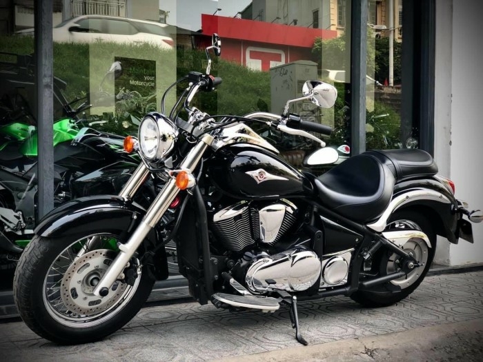 Kawasaki vulcan 900 Classic New 100%