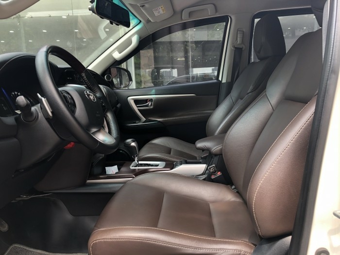 Toyota Fortuner 2017 nhập khẩu nguyên chiếc