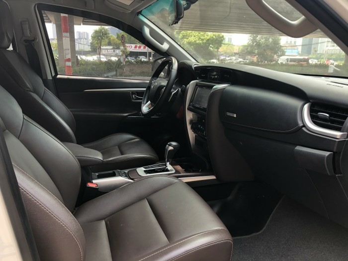 Toyota Fortuner 2017 nhập khẩu nguyên chiếc