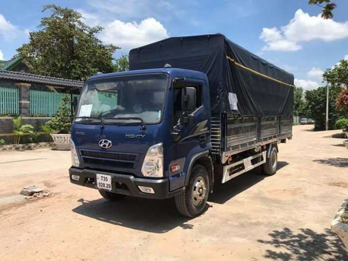 Xe Hyundai EX8 GTL. cabin đầu vuông