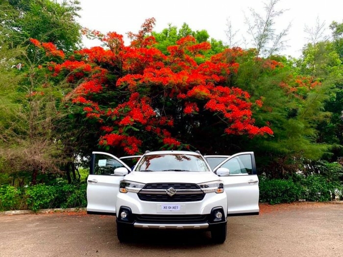 🔥 XL7 HOÀN TOÀN MỚI – BỨT PHÁ ĐẾN MỌI NƠI🔥  Với giải thưởng “Xe của năm 202