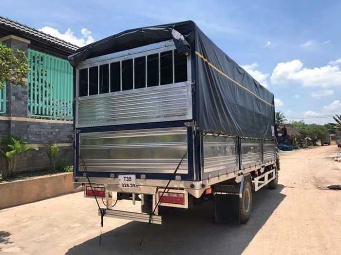 Xe Hyundai EX8 GTL. cabin đầu vuông
