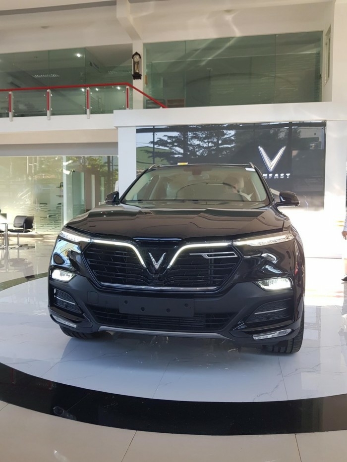 Vinfast Lux SA 2.0 Turbo, giảm 10% giá xe, KM tiền mặt, Trả góp 0%
