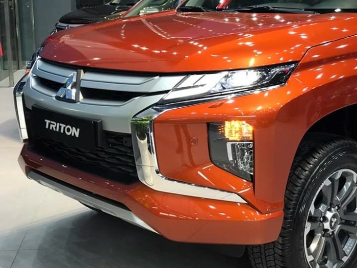 MITSUBISHI TRITON 2020 TRẢ  GÓP 90% GIA 590TR