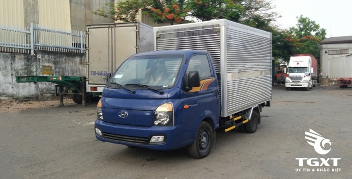 Huyndai H150 thùng kín, tải trọng 1T5, trả góp 80%