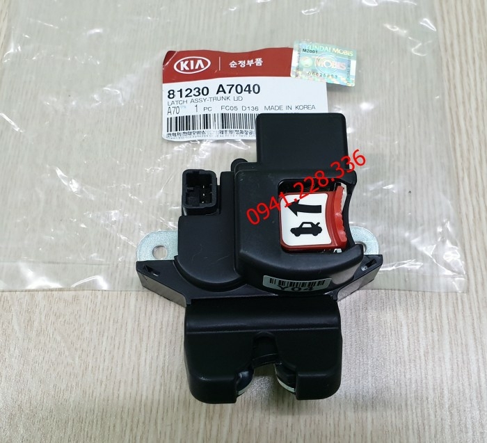81230A7040 Ổ khoá ngậm cốp hậu Kia K3, Kia Cerato