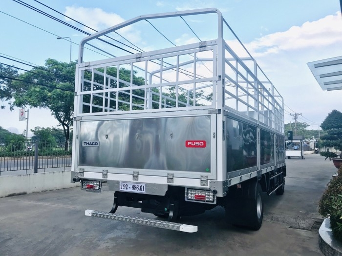 XE TẢI MITSUBISHI FUSO 6,5T THÙNG 6,1m