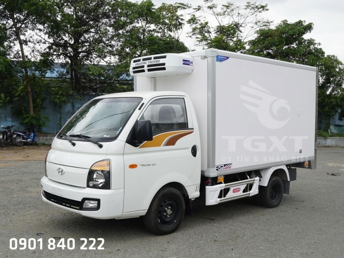 Xe Hyundai H150 thùng đông lạnh, xe có sẵn, trả góp 80%