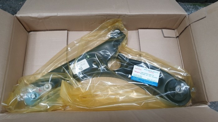 868423X000 Chắn bùn bánh hyundai ELANTRA
