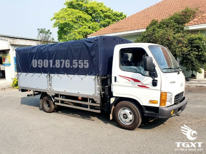 Hyundai N250SL thùng dài 4m3 trả trước 20% bao lo giấy tờ