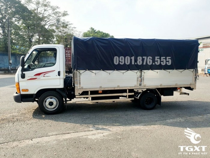 Hyundai N250SL thùng dài 4m3 trả trước 20% bao lo giấy tờ