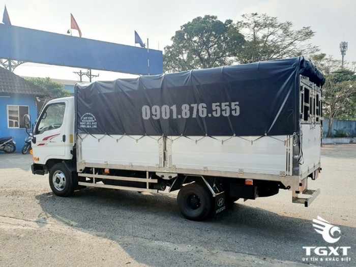 Hyundai N250SL thùng dài 4m3 trả trước 20% bao lo giấy tờ