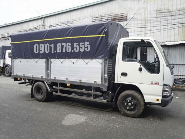 Xe tải Isuzu QKR230 hỗ trợ trả góp giá tốt 120tr nhận xe