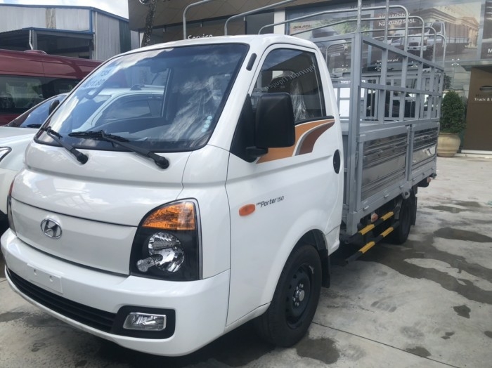 Hyundai Porter 150 mui bạt - Vay 80% - Xe giao ngay