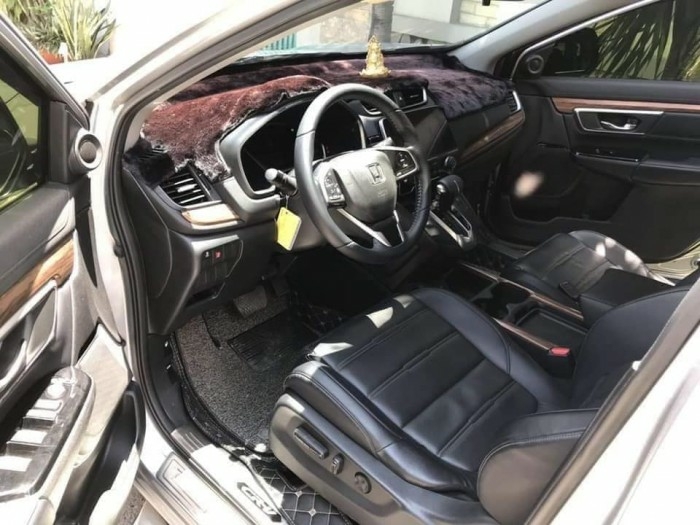 Gia đình cần bán xe Crv 2019 số tự động, bản G còn mới ken.