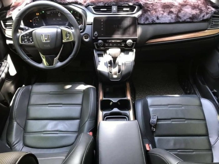 Gia đình cần bán xe Crv 2019 số tự động, bản G còn mới ken.