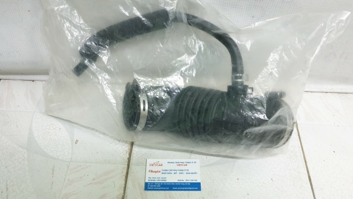 28140F2000 Cổ hút gió mềm Hyundai Elantra