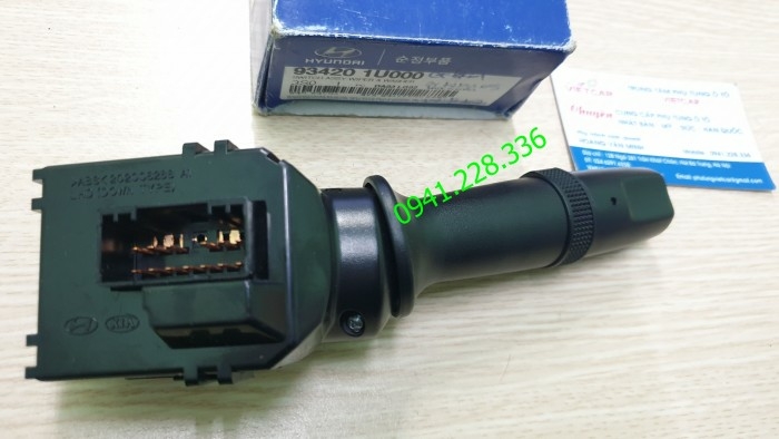 934201U000 CÔNG TẮC GẠT MƯA KIA FORTE/ CERATO, K3,RIO