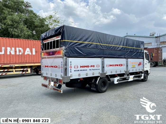 Hino FC thùng bạt, tải 6T5, thùng dài 5m7, 6m7 và 7m2