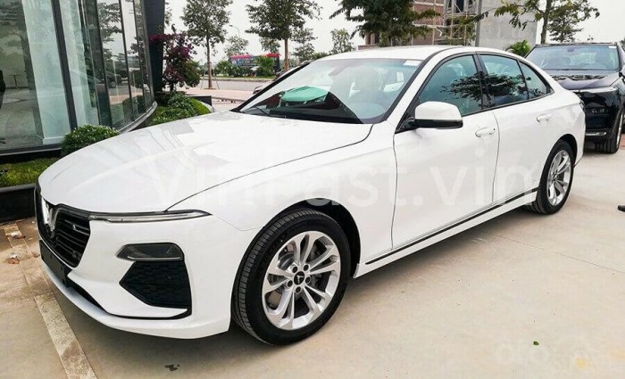 VINFAST LUX A XE SANG GIÁ BÌNH DÂN