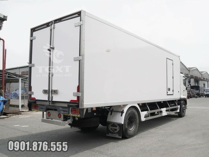 Xe tải Hino FG thùng bảo ôn dài 7m9 hỗ trợ vay cao giao nhanh